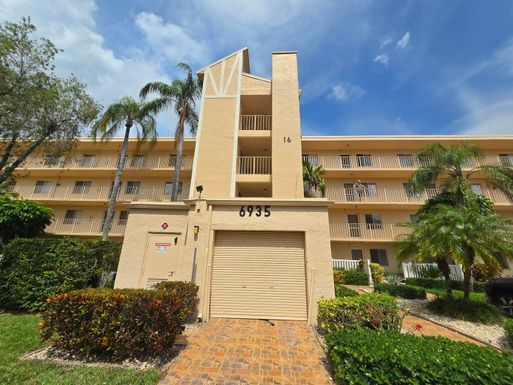 6935 Huntington, Delray Beach, FL 33446