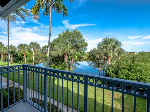 2052 Alta Meadows, Delray Beach, FL 33444