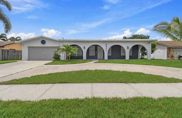 4421 2nd, Coconut Creek, FL 33066