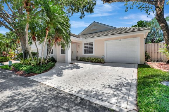 62 Admirals, Palm Beach Gardens, FL 33418