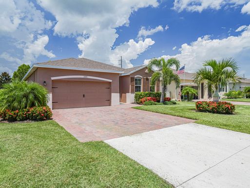 2593 Crowned Eagle, Vero Beach, FL 32962