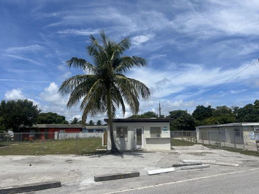 1533 Railroad, Lake Worth Beach, FL 33460