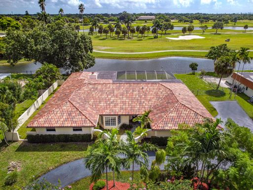 300 Tropical, Plantation, FL 33317