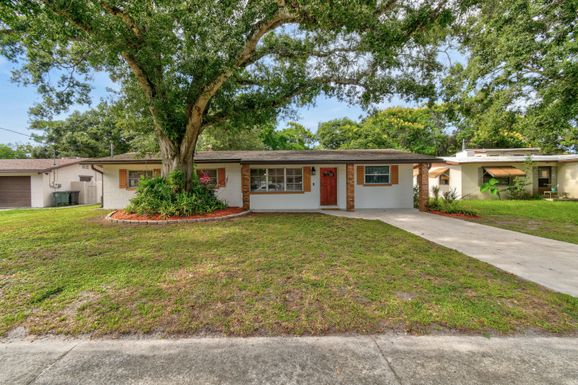 1506 Edgevale, Fort Pierce, FL 34982