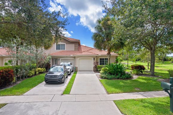 6750 Old Farm, Boynton Beach, FL 33437