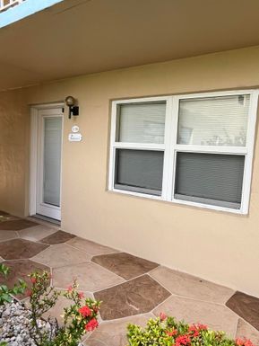 196 Burgundy 'E', Delray Beach, FL 33484