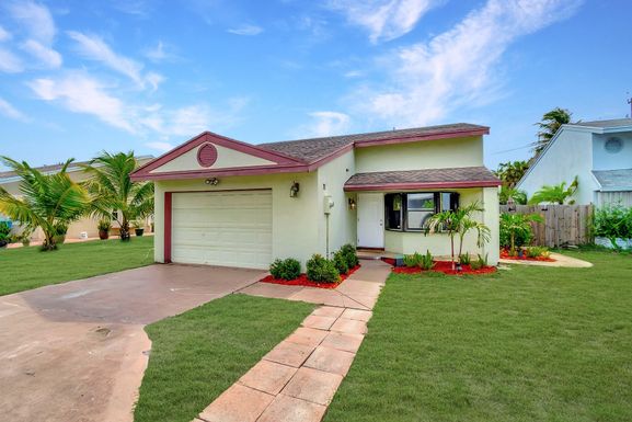 11 Verwood, Boynton Beach, FL 33426