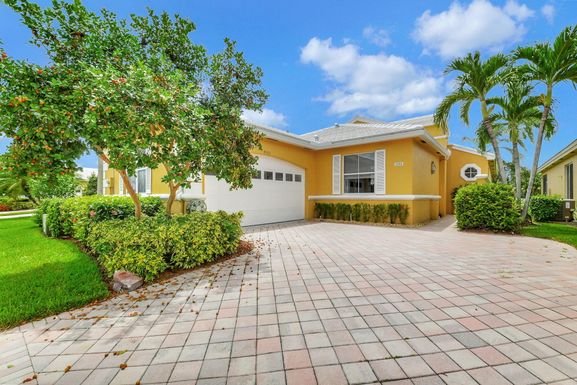 4385 Kensington Park, Lake Worth, FL 33449