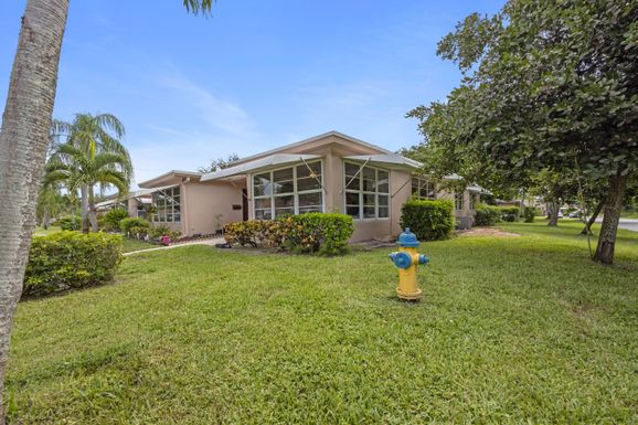 1355 High Point, Delray Beach, FL 33445