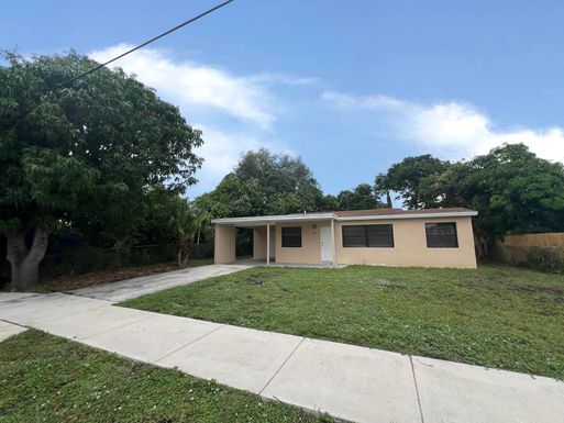 817 3rd, Delray Beach, FL 33444