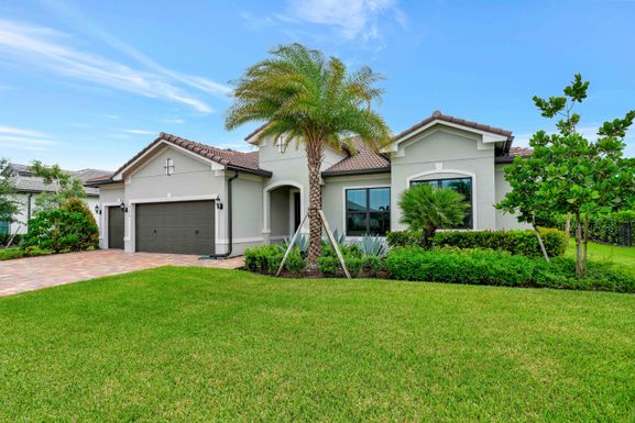 9174 Balsamo, Palm Beach Gardens, FL 33412