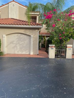 6070 Verde, Boca Raton, FL 33433