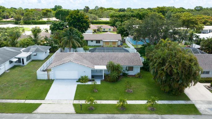 3554 25th, Boca Raton, FL 33434