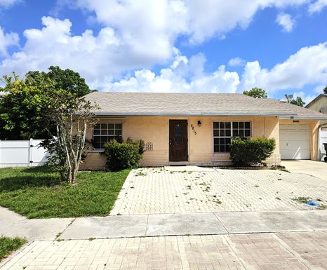 5815 Eddy, Lake Worth, FL 33463