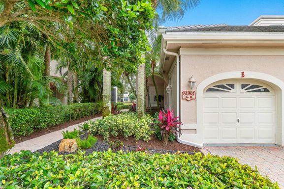 5083 Lake Catalina, Boca Raton, FL 33496