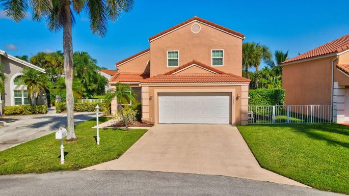 21431 Millbrook, Boca Raton, FL 33498