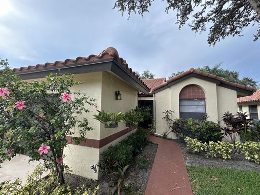 5815 Brook Bound, Boynton Beach, FL 33437