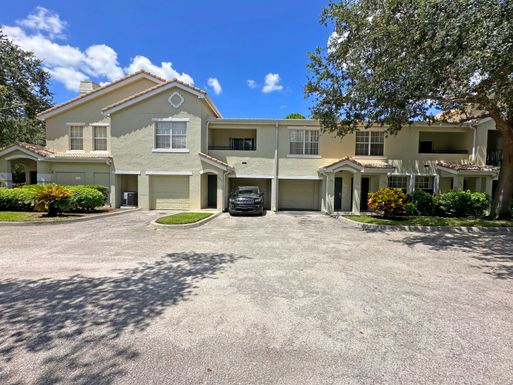 108 Peacock, Port Saint Lucie, FL 34986