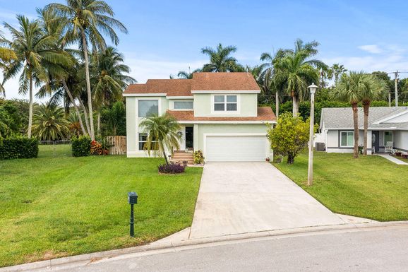 6897 Barnwell, Boynton Beach, FL 33437