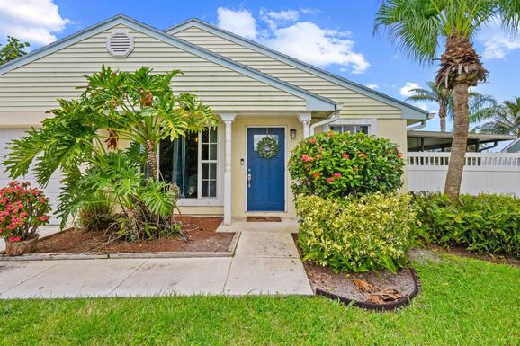 1172 Grandview, Royal Palm Beach, FL 33411