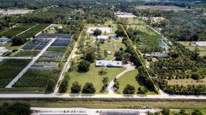 3056 B, Loxahatchee Groves, FL 33470