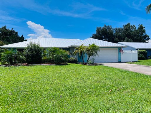 235 14th, Vero Beach, FL 32962