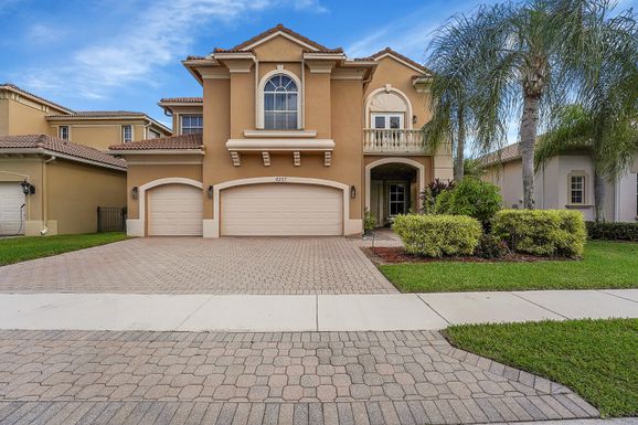 6257 Hammock Park, West Palm Beach, FL 33411