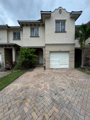 1229 Lucaya, Riviera Beach, FL 33404