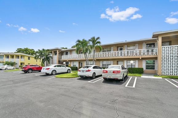 1051 Orange, Delray Beach, FL 33445