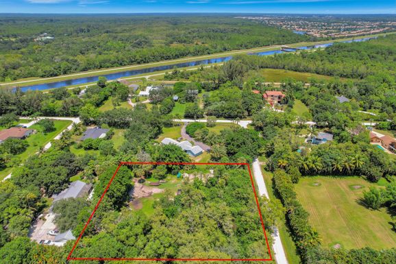 15857 86th, Palm Beach Gardens, FL 33418