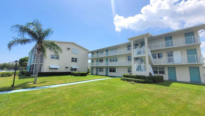 450 Horizons, Boynton Beach, FL 33435