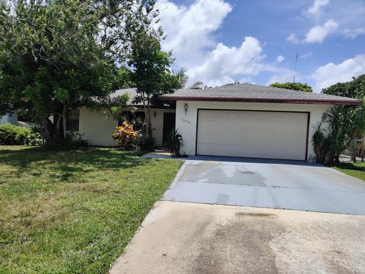 19052 Hillcrest, Tequesta, FL 33469