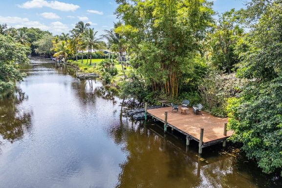 1245 Gondola, Boynton Beach, FL 33426