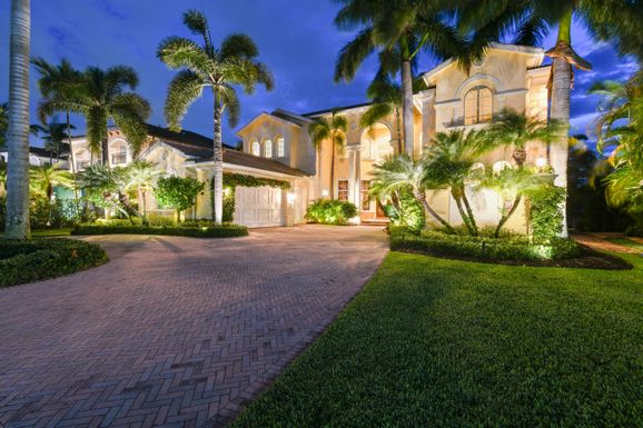 615 Hermitage, Palm Beach Gardens, FL 33410