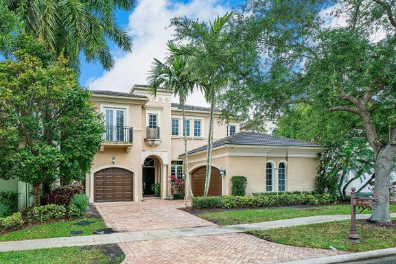 17771 Lake Azure, Boca Raton, FL 33496