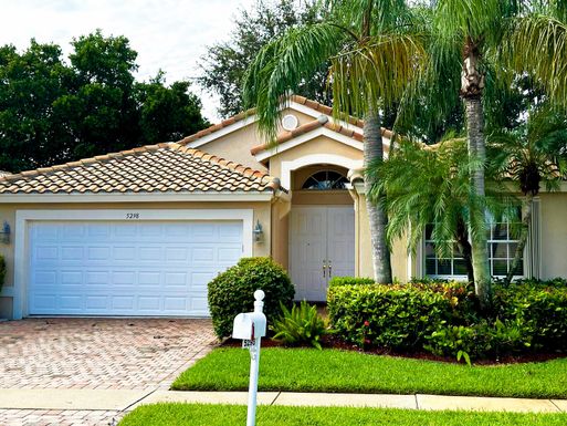 5298 Wycombe, Boynton Beach, FL 33437