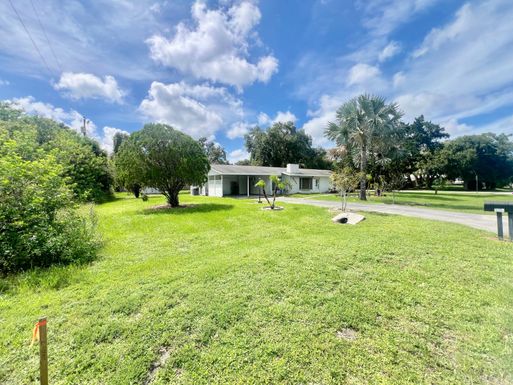 6405 Deleon, Fort Pierce, FL 34951