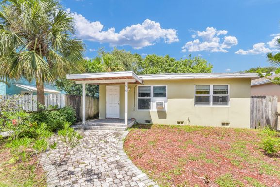 515 K, Lake Worth Beach, FL 33460