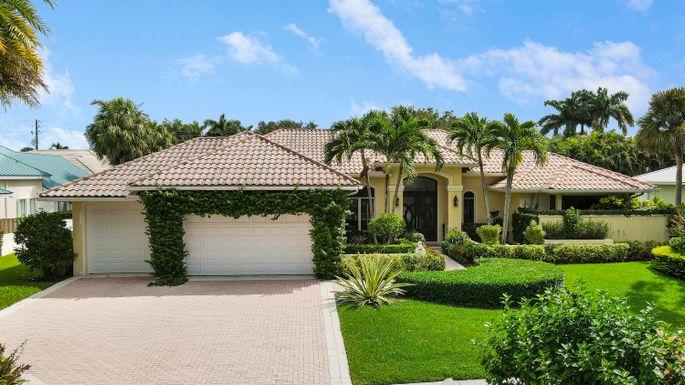 19085 Coral Reef, Jupiter, FL 33458