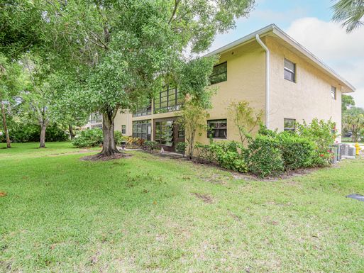 400 18th, Vero Beach, FL 32960