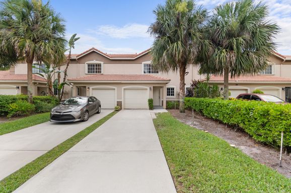 6728 Old Farm, Boynton Beach, FL 33437