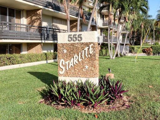 555 4th, Boca Raton, FL 33432