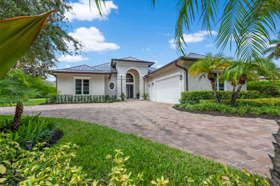 9936 Sandpine, Hobe Sound, FL 33455