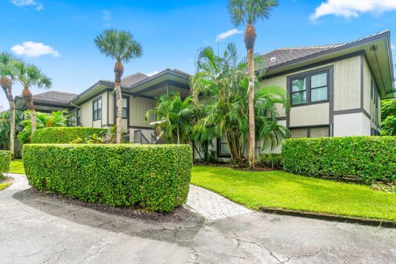 13260 Polo Club, Wellington, FL 33414