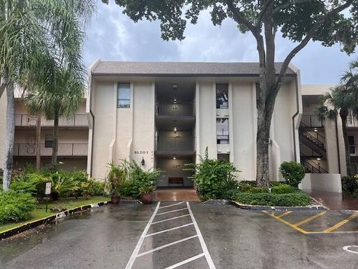 6301 University, Tamarac, FL 33321