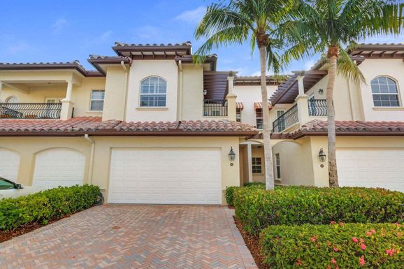 34 Marina Gardens, Palm Beach Gardens, FL 33410