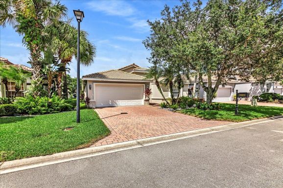 9593 Positano, Lake Worth, FL 33467