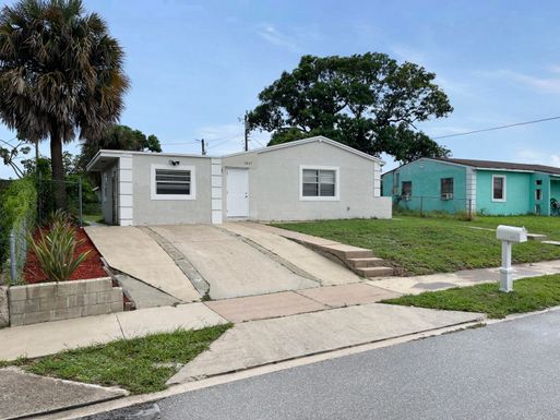 1517 14th, Lake Worth Beach, FL 33460