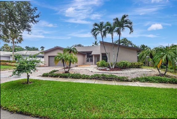 1398 17th, Boca Raton, FL 33486