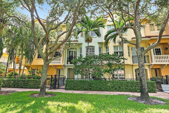 2410 San Pietro, Palm Beach Gardens, FL 33410